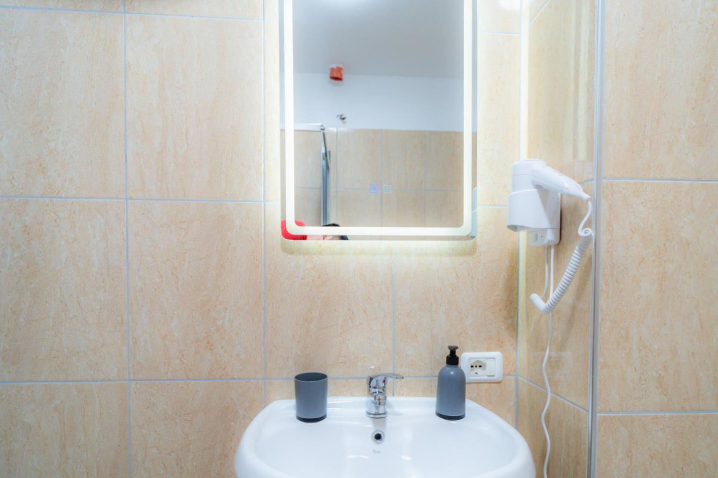 Enea Room In Center Shkoder Luaran gambar