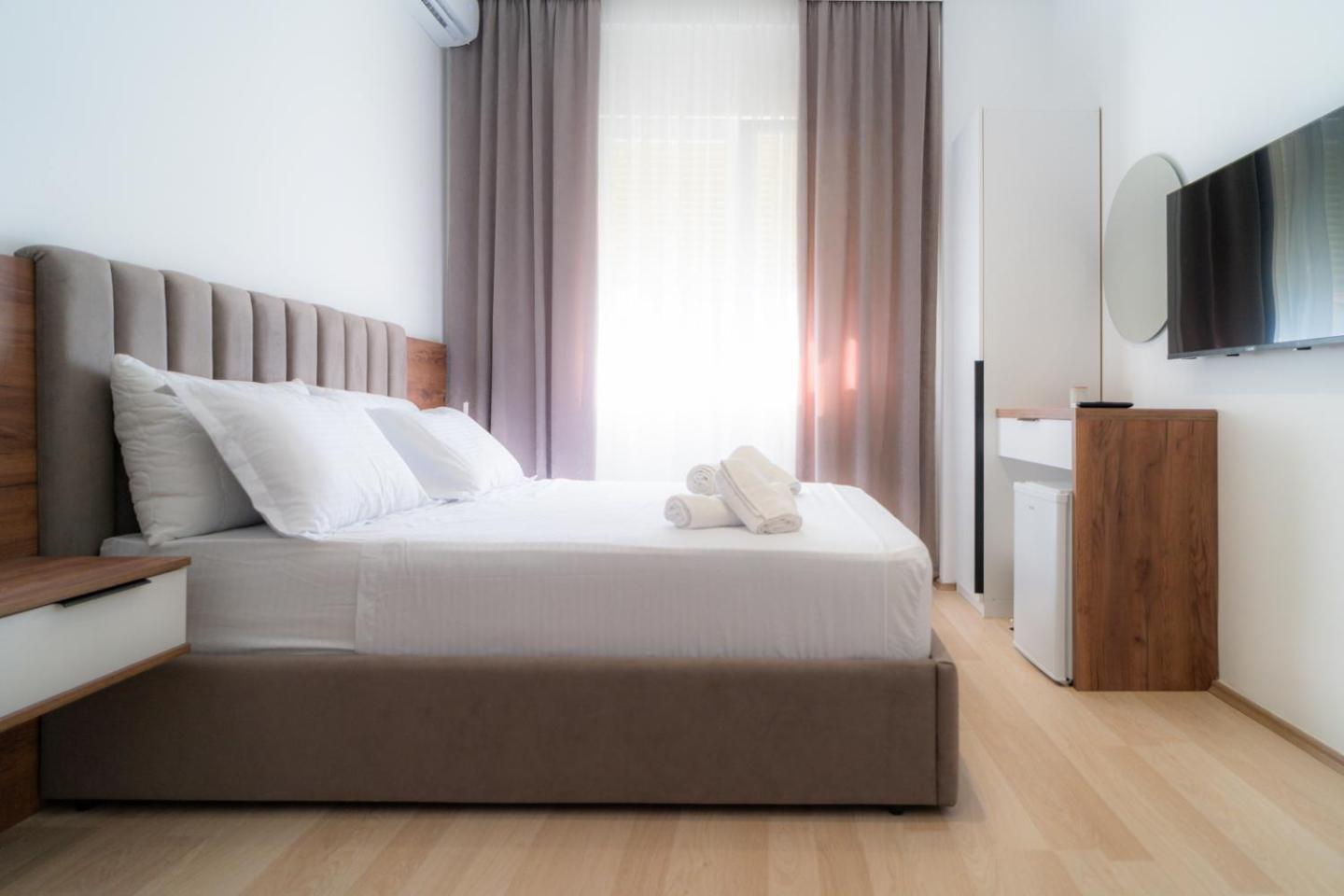 Enea Room In Center Shkoder Luaran gambar